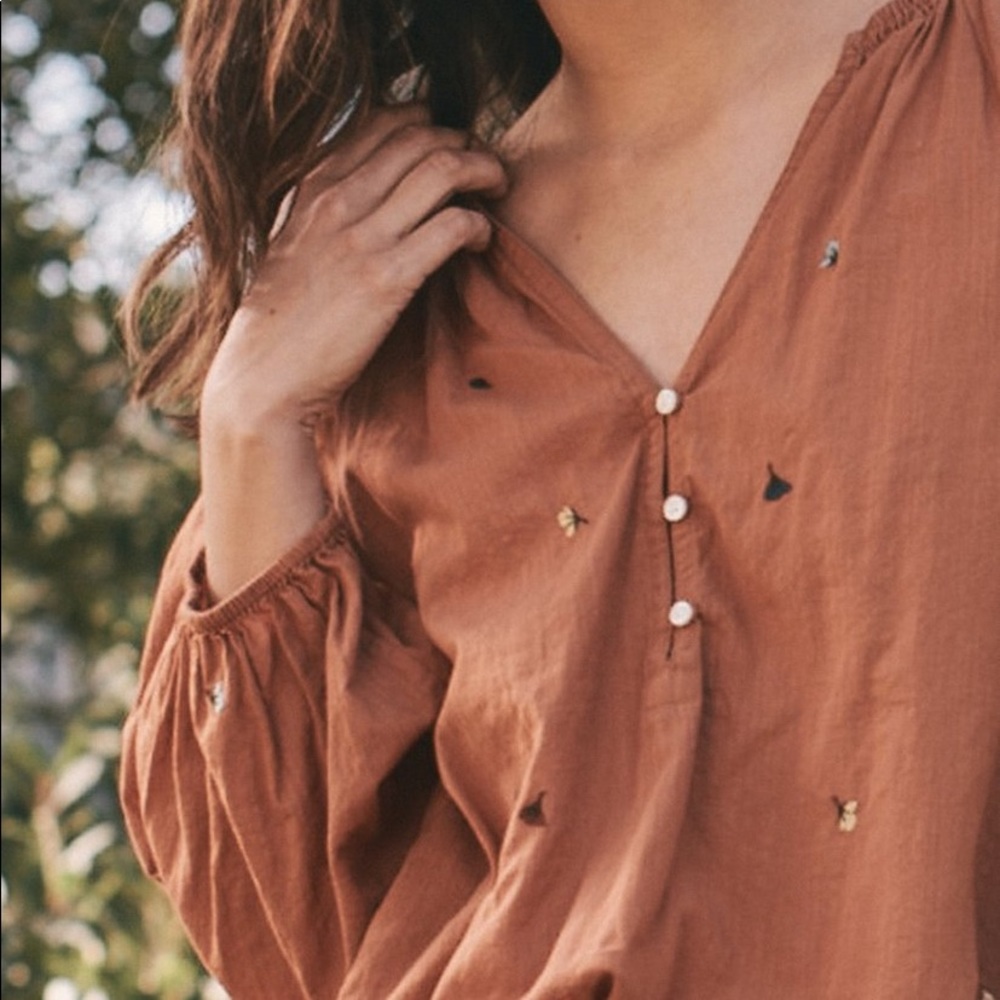 NWT THE GREAT Derby top with poppy embroidery